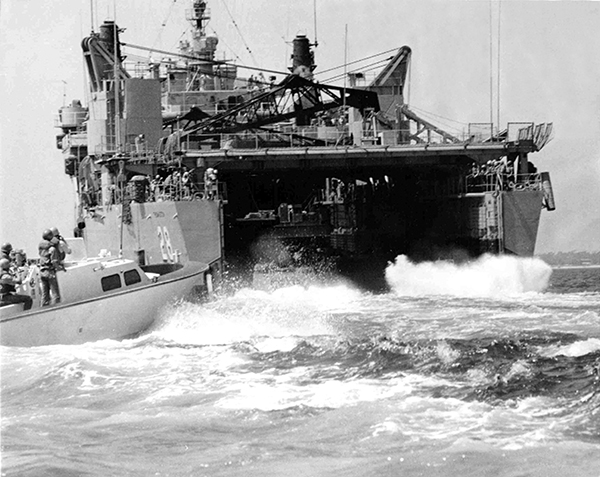 USS Thomaston LSD-28 Image